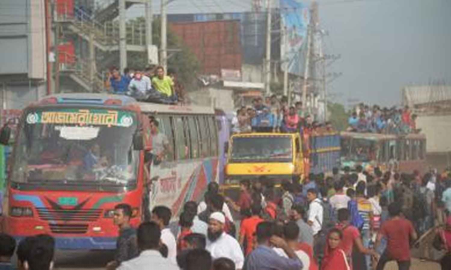 From kitchen to public transport: Bangladesh’s gas crisis disrupts public life in Dhaka