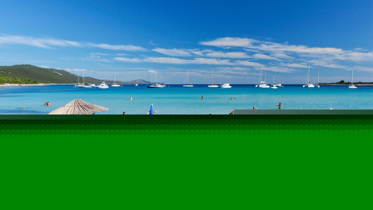 Turisti poludeli zbog prizora sa plaža u Hrvatskoj, zbog ovog snimka se usijale mreže: "Nadam se da će uvesti KAZNE, jer ovo nema smisla!"