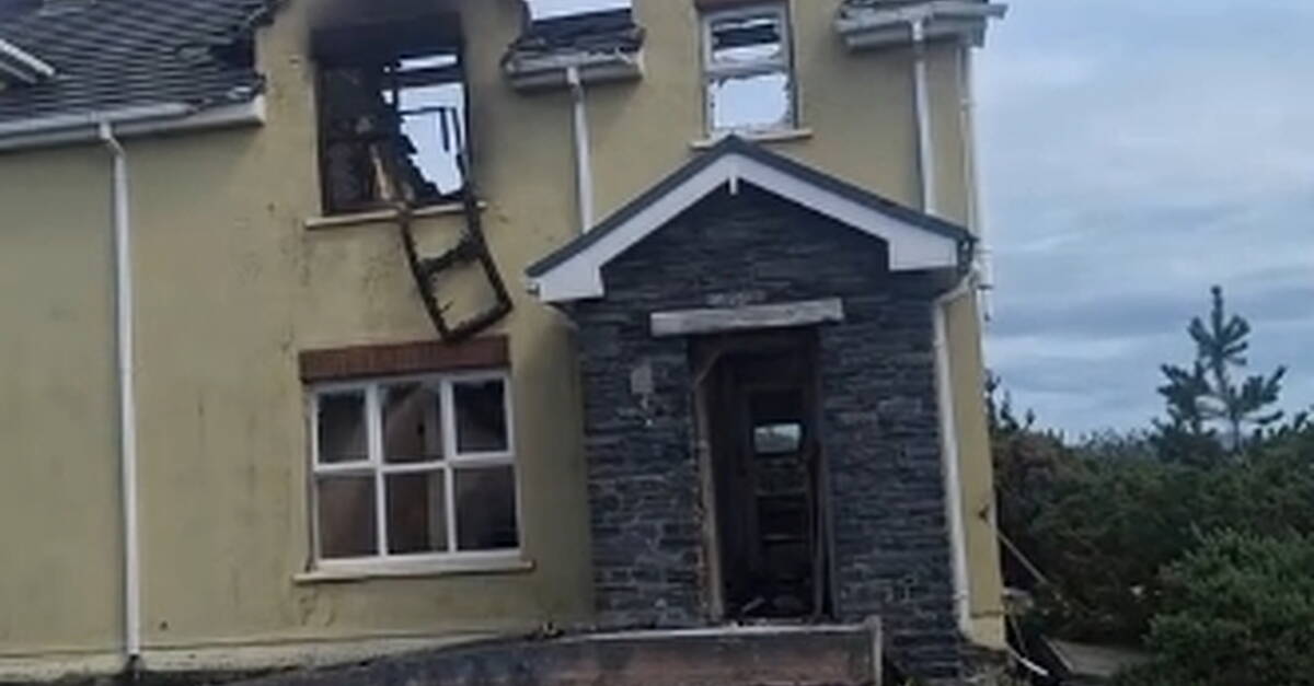 Anger as derelict property in Dungloe set on fire