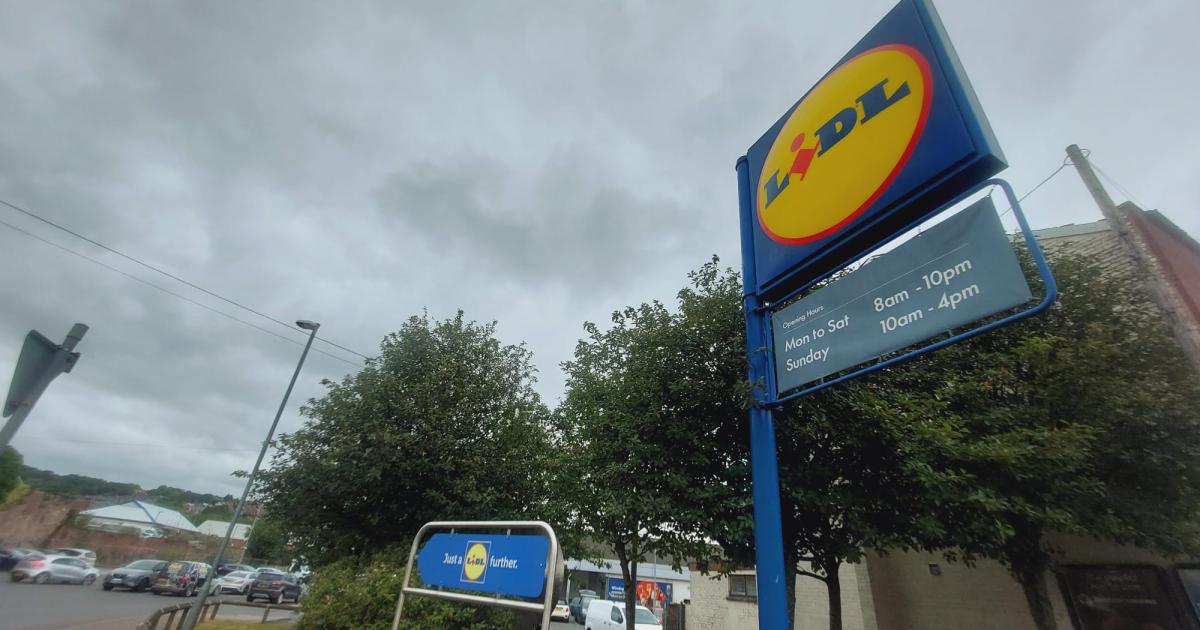 Row over 5p bags of shallots ends with Lidl forking out £25,000 to shopper