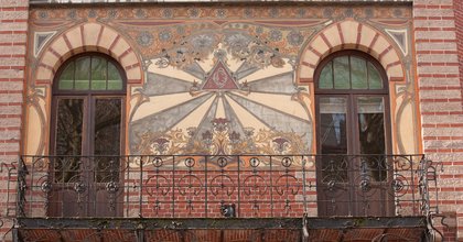 Si vous ne votez pas, Mons battra Charleroi: la mobilisation Kikirpa pour le sgraffite de la "Maison Dorée" arrive à sa fin