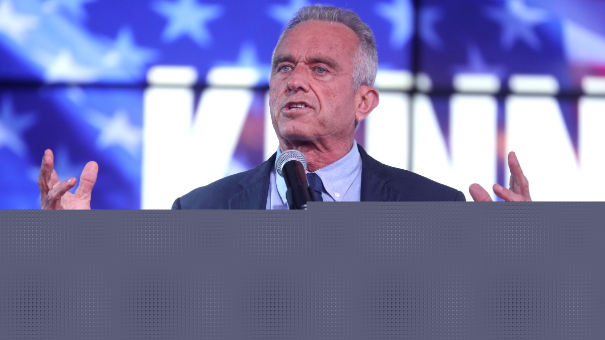 Measles outbreak has reached numbers not seen in the last 35 years. RFK Jr. now tells US families to get children vaccinated
