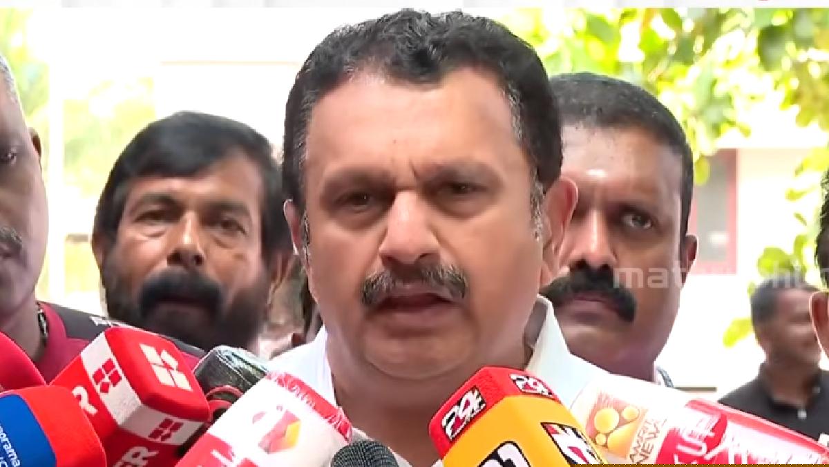 'Don't politicise disaster': Kerala Health Minister defends govt flood relief, CM amid criticism