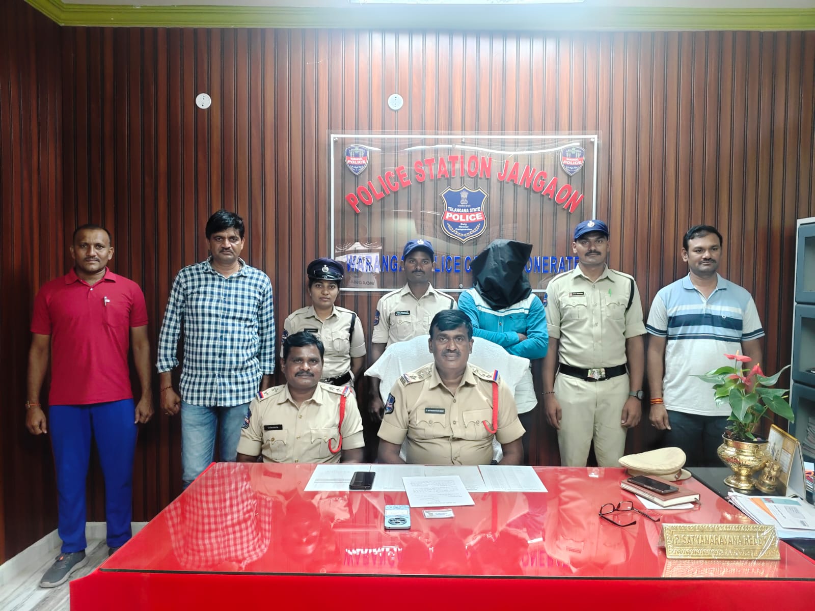 Driver Impersonating Cop Held For Extortion In Jangaon