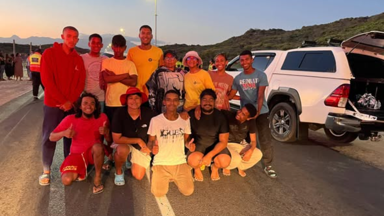 Lifeguards hailed as heroes following vehicle crash in Strandfontein