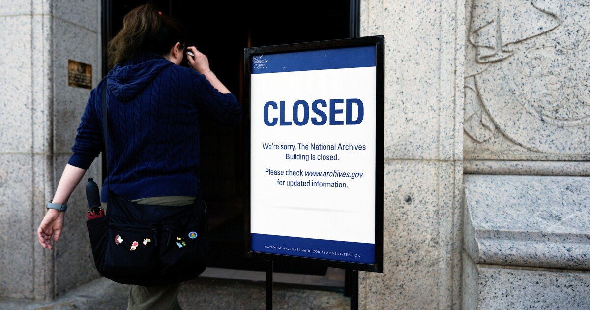 CT leaders decry government shutdown as new period of federal uncertainty begins