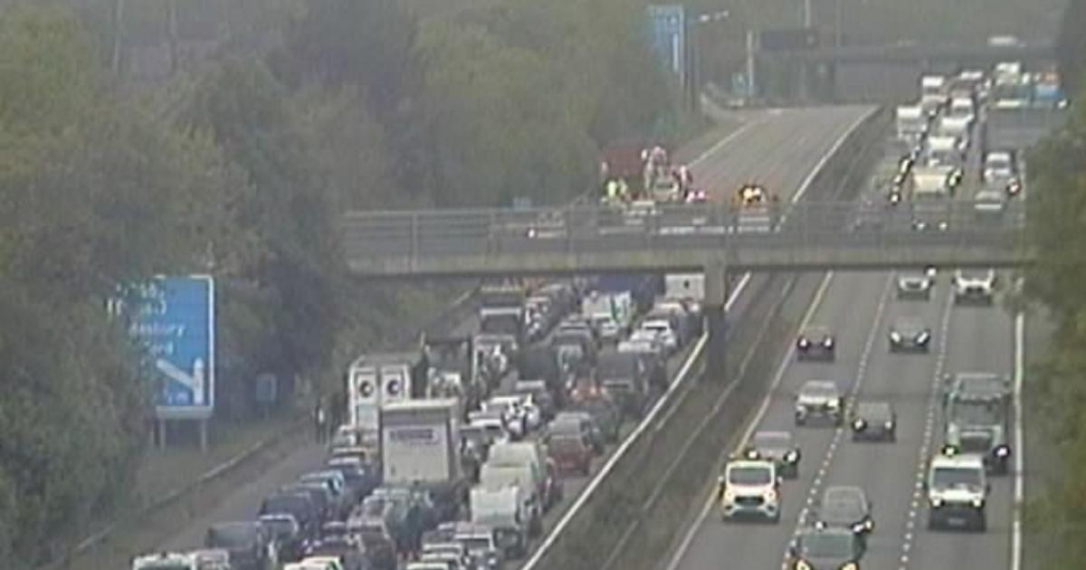 RECAP as M1 crash causes MAJOR traffic around London airport
