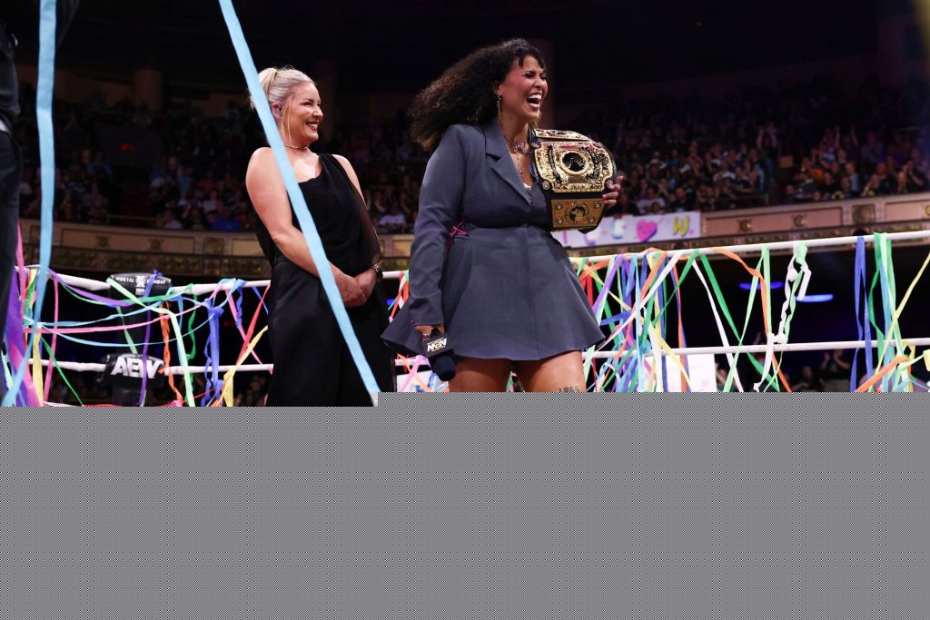 WOL: Dynamite recap, Wembley, second look at Waller promo, MyAEW