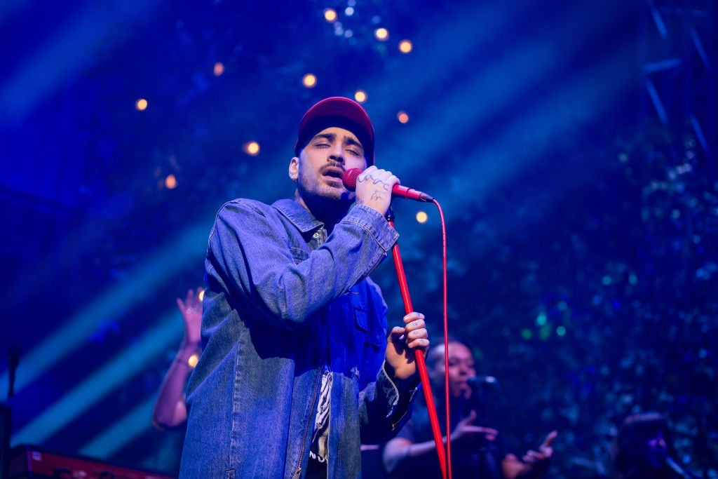 Zayn Malik Digs at Harry Styles’ Insane Tour Prices