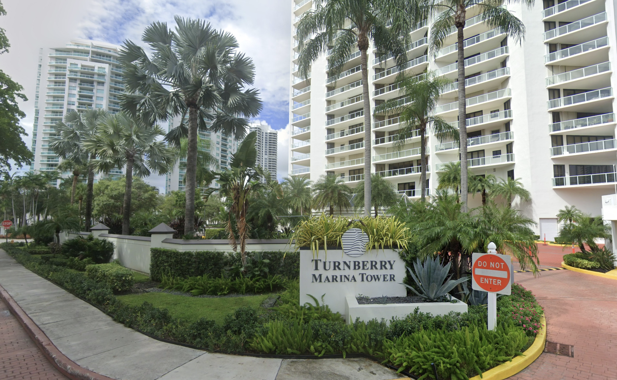 Jeffrey Soffer, Aventura Sued By Condo Owners For Pushing Yacht Club Project