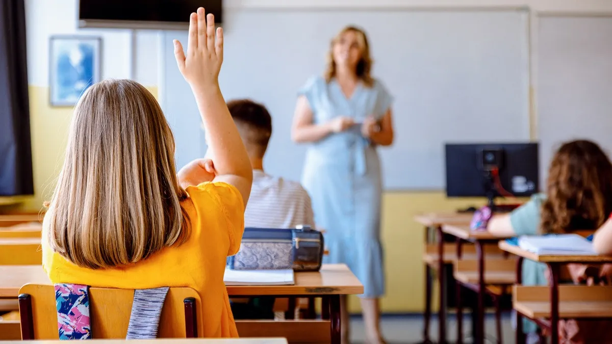 Tradycyjne plany lekcji do kosza od 1 września. "Dyrektorzy staną przed nie lada wyzwaniem"