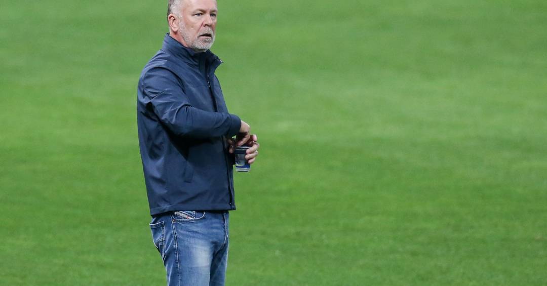 Mano Menezes assume seleção sul-americana