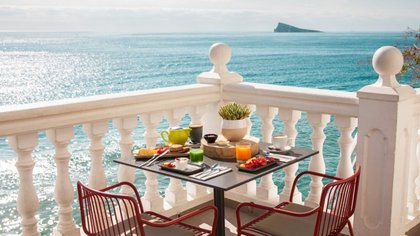 D-Vora Gastrobar: A Mediterranean fusion gem with views to match