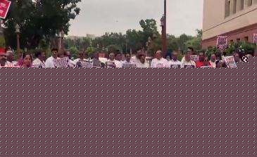 Opposition MPs protest in Parliament complex on Ram temple donation theft issue, police action against students