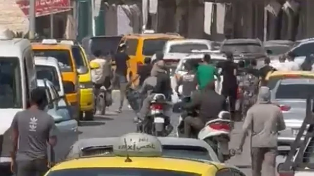 Dos israelíes entraron accidentalmente en la ciudad palestina de Yenín con su vehículo y fueron atacados por una turba de residentes