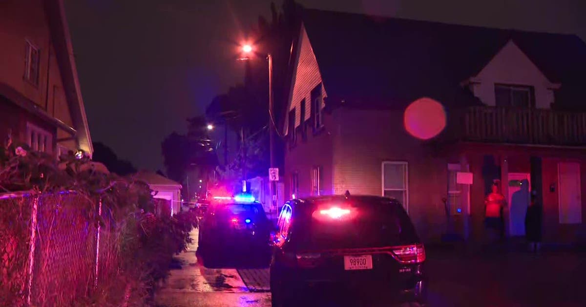 Fatal stabbing on Milwaukee's south side, 45-year-old killed