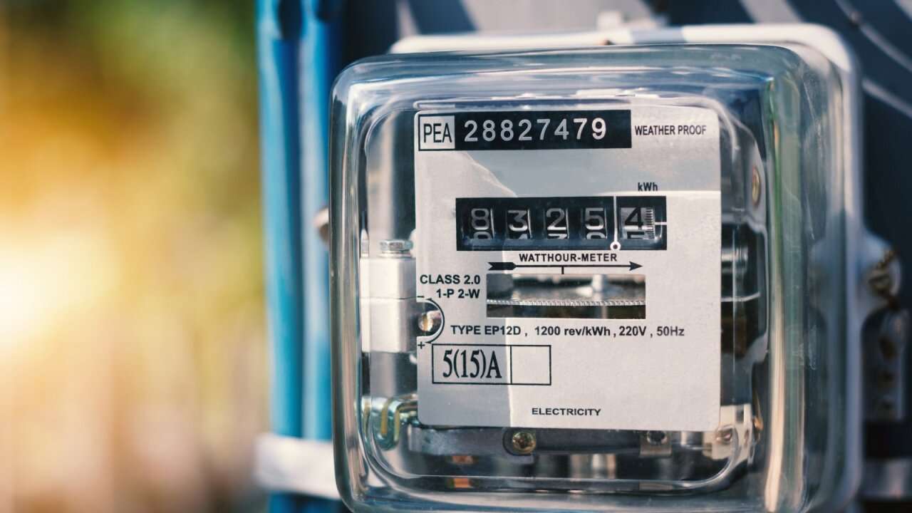 Obstructing Meter Inspection Justifies Power Disconnection Under Electricity Act: Calcutta High Court