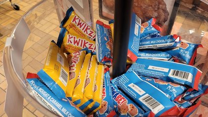 Better Than the Original? I Tried Kwik Trip’s New KWIKZ and WANNABEES