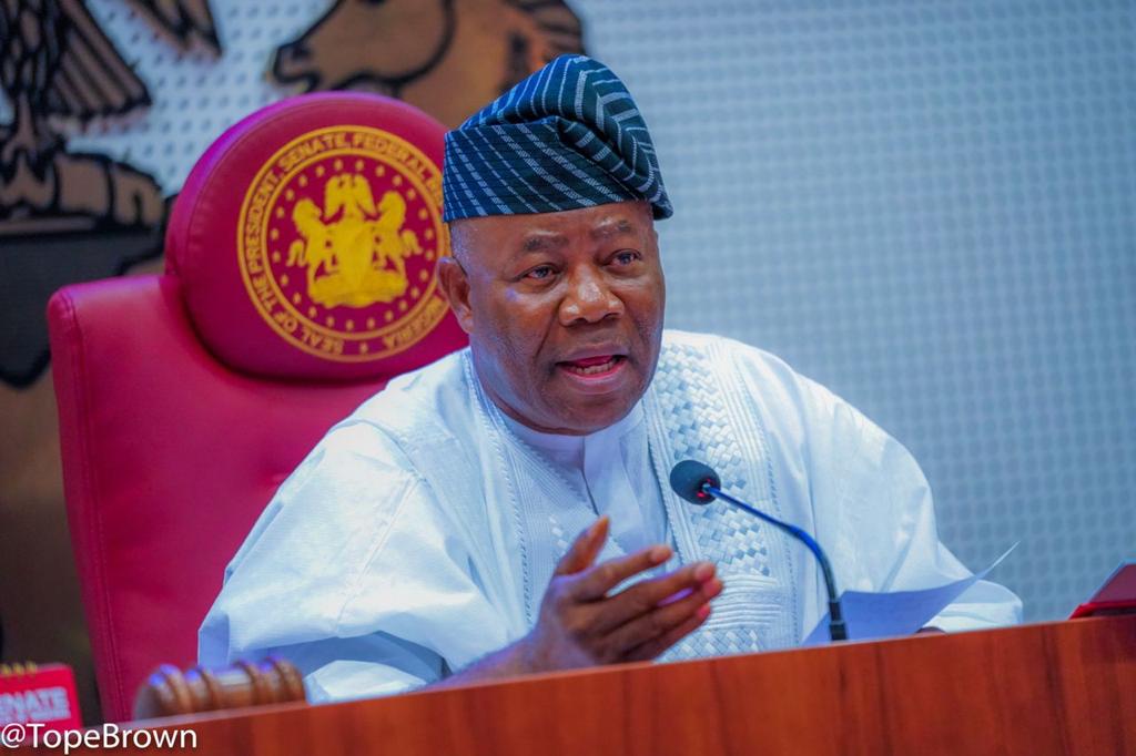 More opposition Govs coming to APC —Akpabio