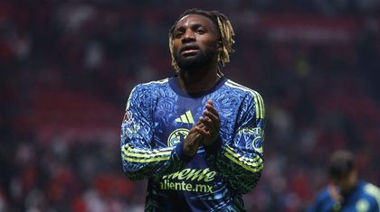 Allan Saint-Maximin denuncia caso de racismo sobre sus hijos