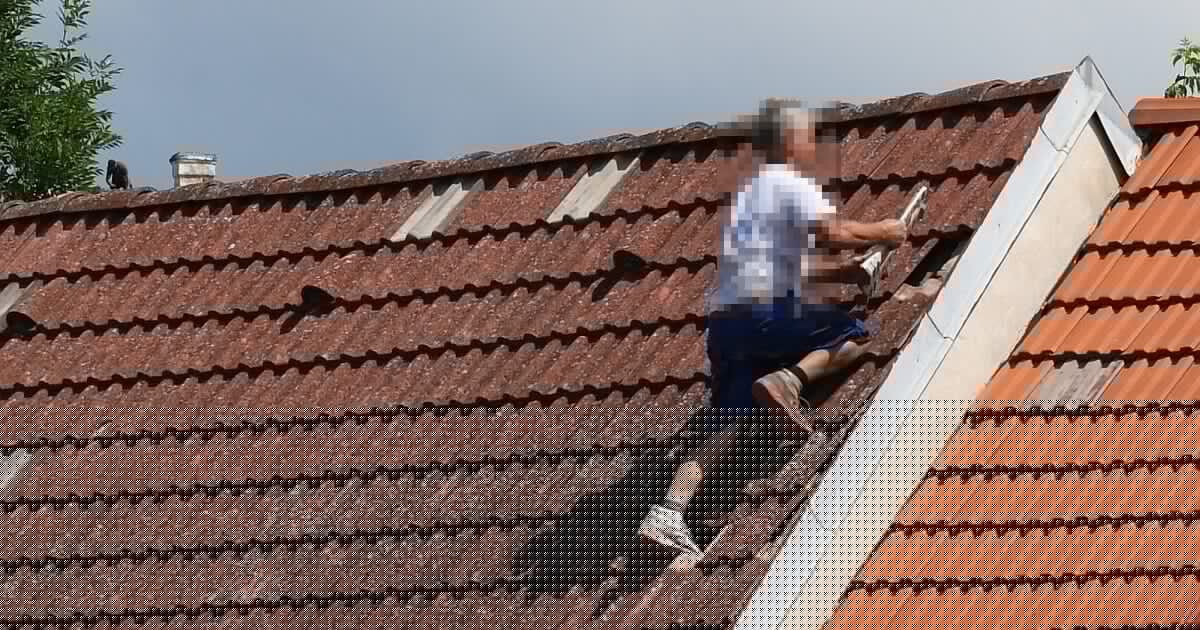 Frau zahlte Vermögen - Diese „kleine“ Dachreparatur kostete 300.000 Euro
