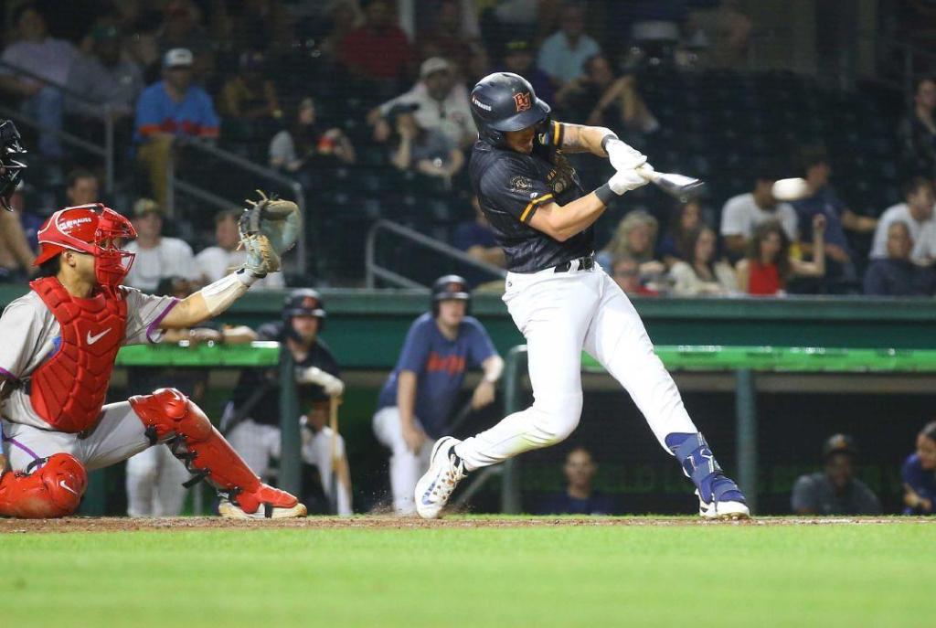 Hujsak hits 23rd homer in Hot Rods’ loss