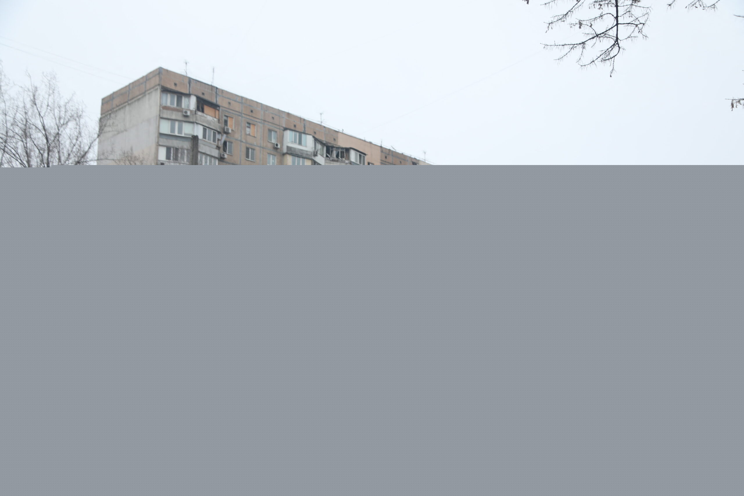 O dronă rusească a lovit un bloc din Odesa. Un apartament de la etajul cinci a fost avariat