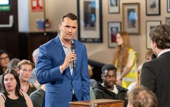 El asesinato de Charlie Kirk, la epidemia de las armas y la libertad de expresión