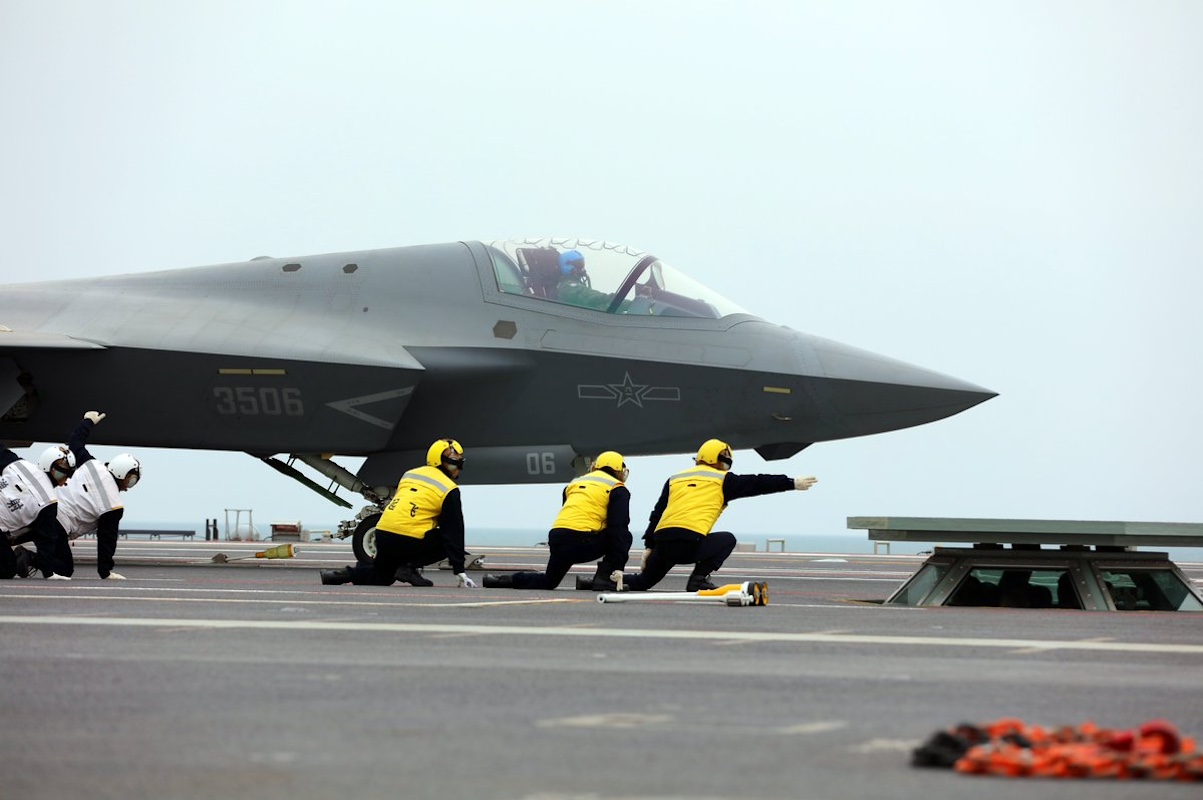Comment on Fujian’s jet launch marks China’s rise in carrier warfare by William Tang