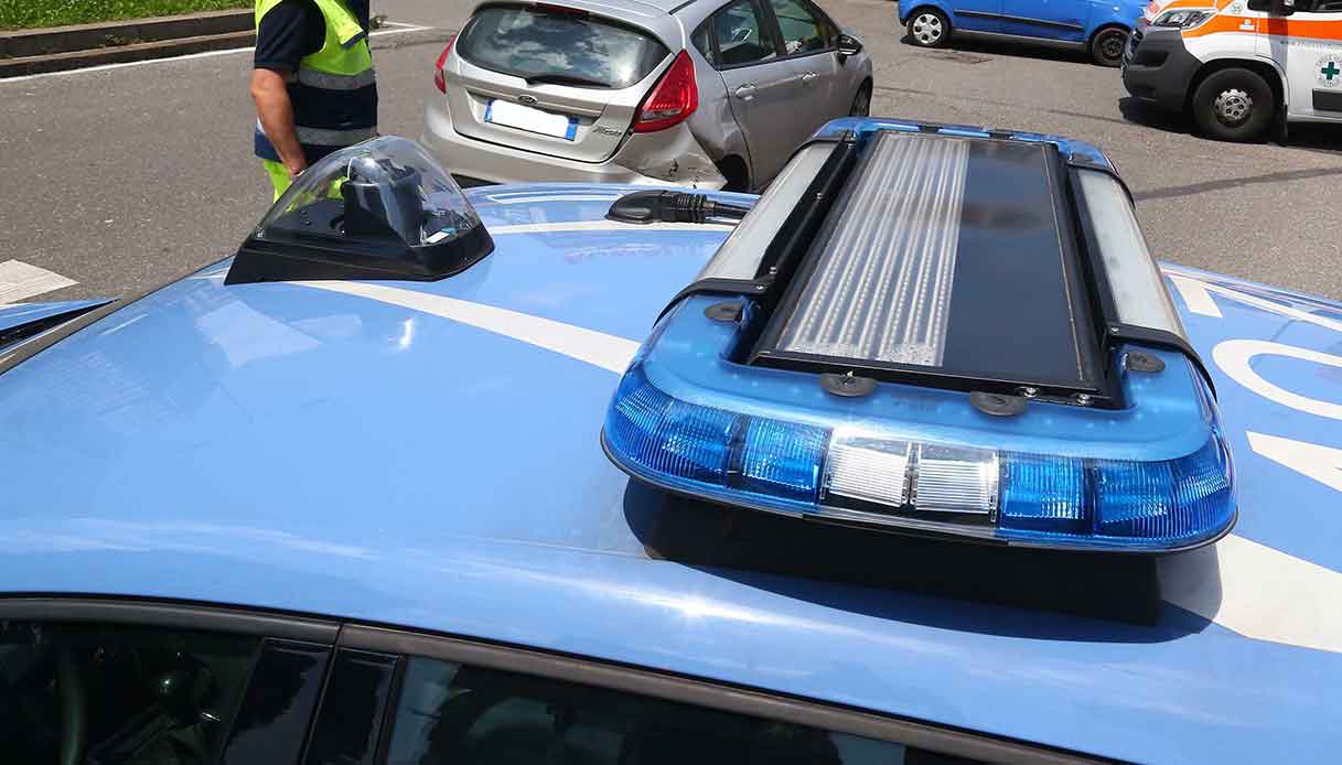 Maxi operazione antidroga a Parma: arrestato un 26enne con cocaina, LSD, hashish, marijuana ed ecstasy