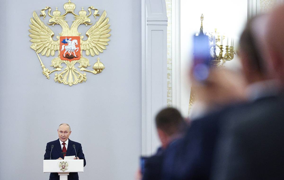 Putin’s key statements at meeting with outgoing State Duma deputies