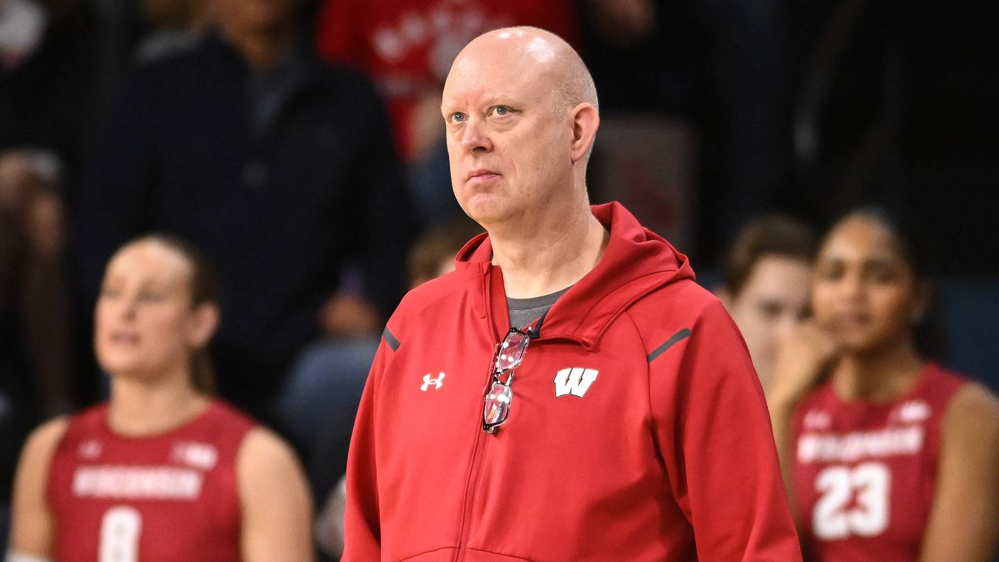 Kelly Sheffield blasts voter who snubbed Charlie Fuerbringer in All-Big Ten voting