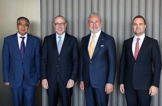 TOSYALI sichert sich von der Banco Bilbao Vizcaya Argentaria, S.A. (BBVA) eine Finanzierung über 187 Millionen Euro für die erste Phase seiner Solarinvestitionen mit einer Gesamtleistung von 1,2 GW