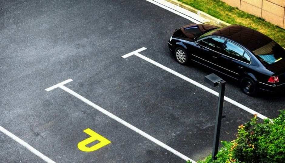 Reguli de circulație și în parcările supermarketurilor: amenzi de până la 10.000 de lei