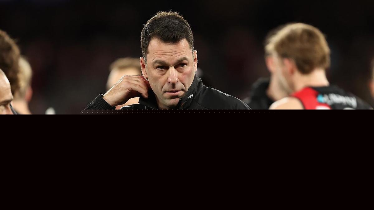 'Time has come': Essendon caretaker to meet hierarchy