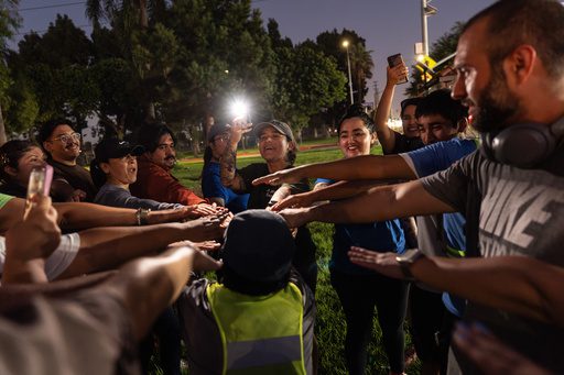 LA running club monitors for immigration agents