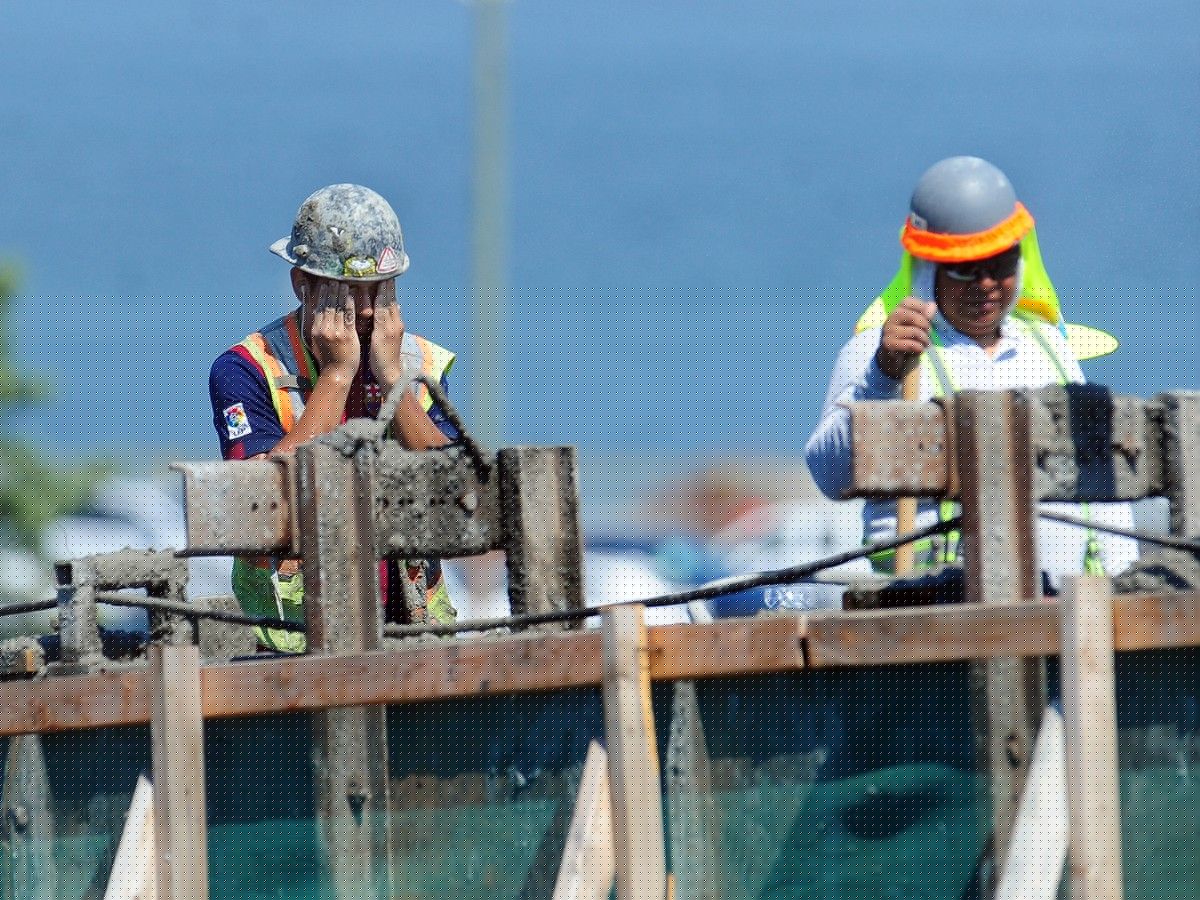 Opinion: Too hot to ignore: B.C. workers should not have to choose between their health and their livelihoods
