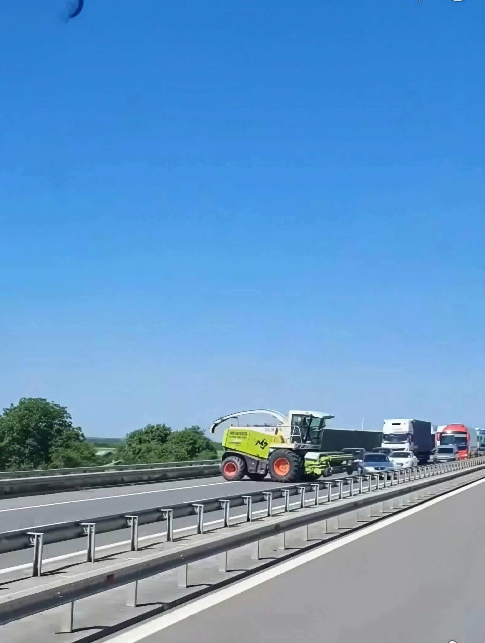 Infotrafic: RESTRICȚII DE TRAFIC PENTRU EFECTUAREA DE LUCRÃRI PE A1