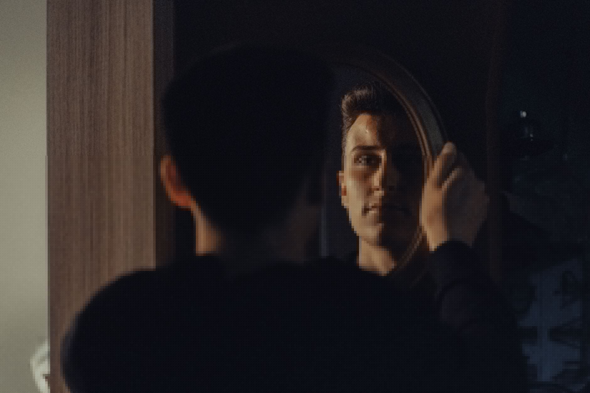 Being self-absorbed is usually heard as an insult, but decades of psychology suggest it is closer to the mind’s default: we sit at the centre of our own perception, overestimate how much others notice us, and struggle to see the bias in ourselves