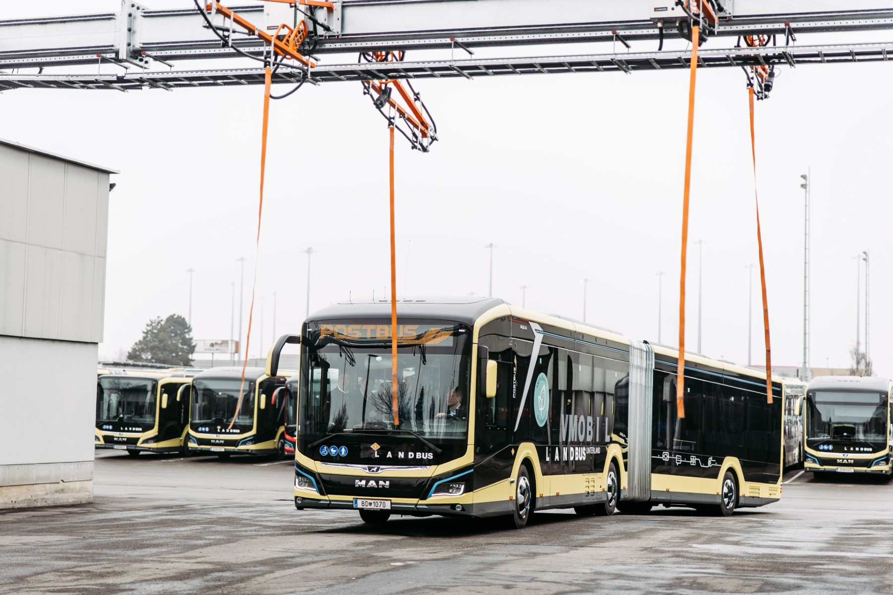 Austrian public transport recieves 63 E-Buses From MAN