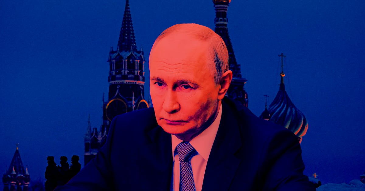 Kremlin Insiders Let Slip Putin’s Fear of Revolution