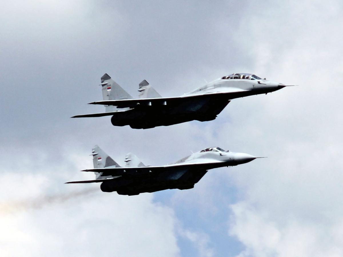 Iran Receives First New Fighter Jets in 30 Years as Russia Delivers MiG-29s