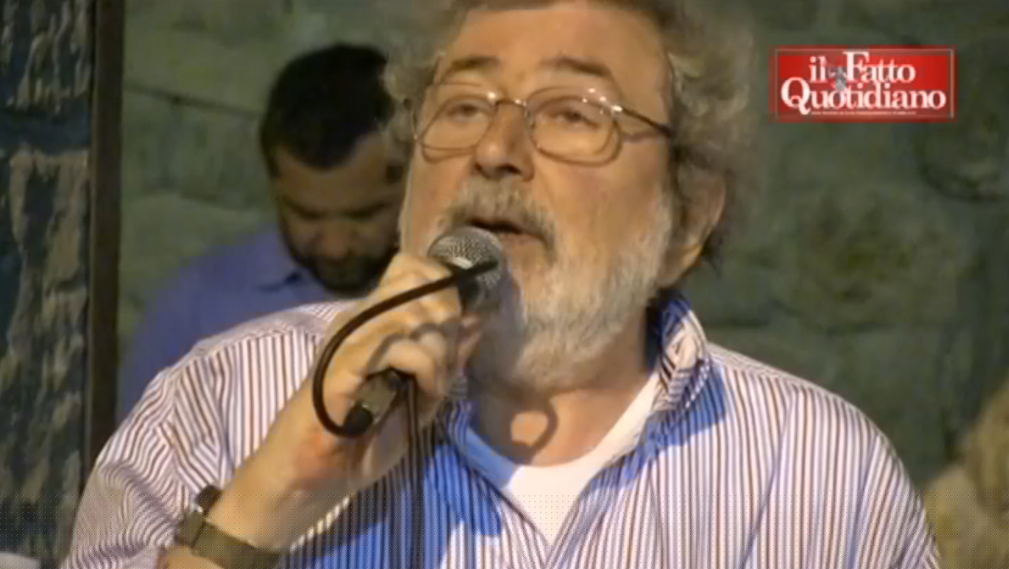 Quando Guccini disse: “Berlusconi vincerà ancora e io mi dimetterò da italiano” – Video