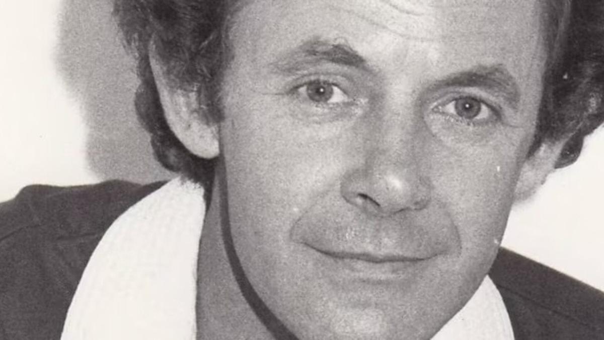Ian Fairweather, beloved Australian TV personality known for role on Here’s Humphrey, dies in hospital at 86