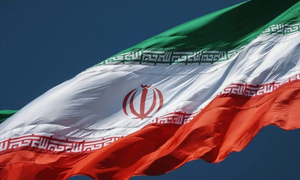 ‘Suntem pregătiți să ripostăm’ – Iranul transmite un avertisment dur aliaților SUA din Golf: Represalii împotriva infrastructurii energetice din întreaga regiune în cazul unui nou atac american