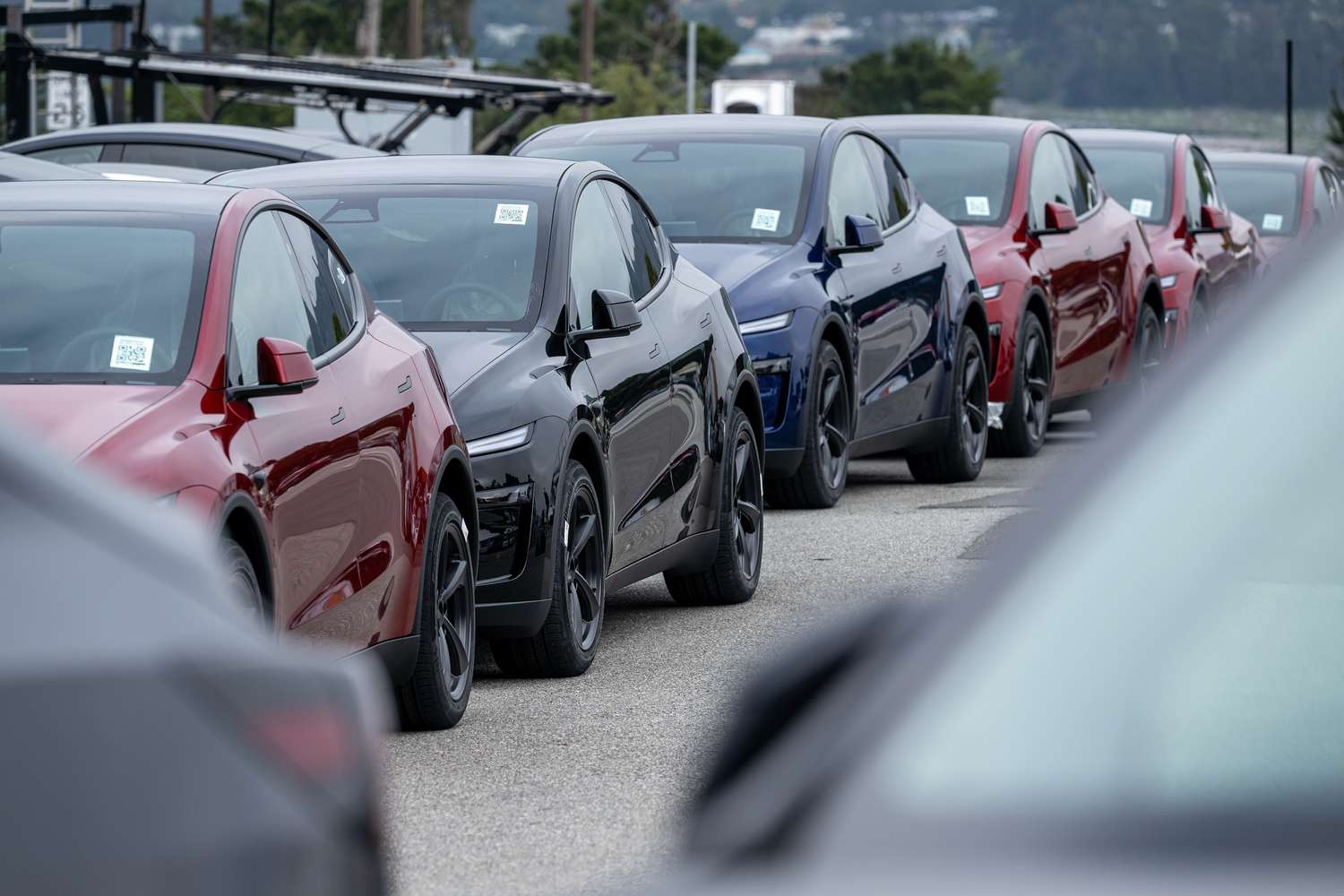 Tesla Is Promoting Its 'FSD' Sales. They're Also an Important Part of Elon Musk's Pay