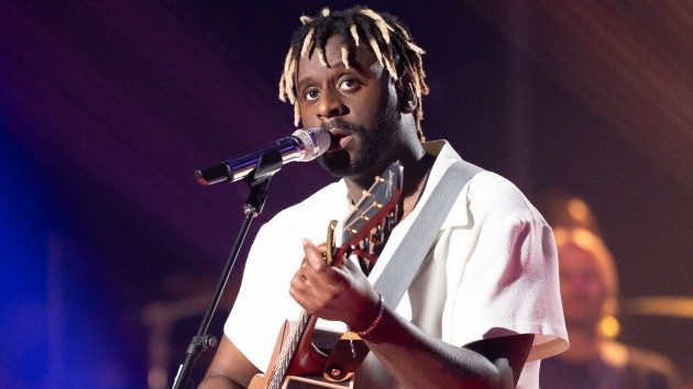 Myles Smith cancels Aug. 4 show due to ‘major family health issue’
