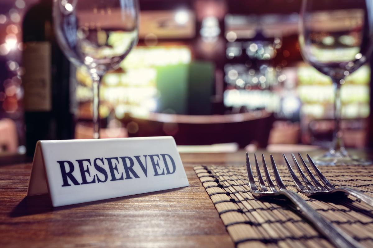 State Alleges Unpaid Tips and Overtime at Illinois Eatery
