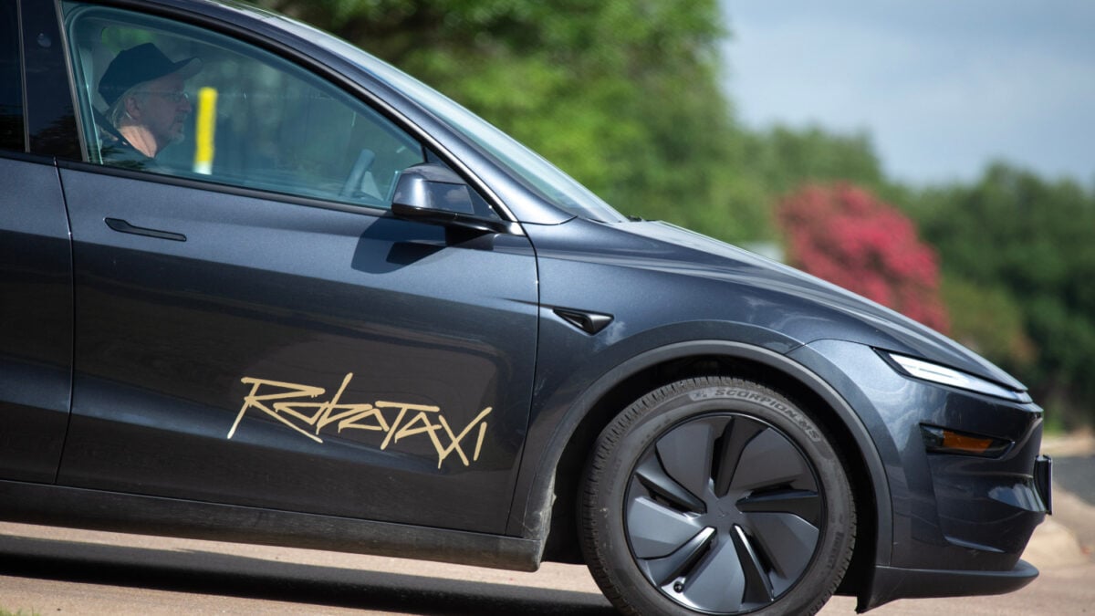 Elon Musk Made Tesla Fans Think Unsupervised Robotaxis Had Arrived. They Can’t Find Them