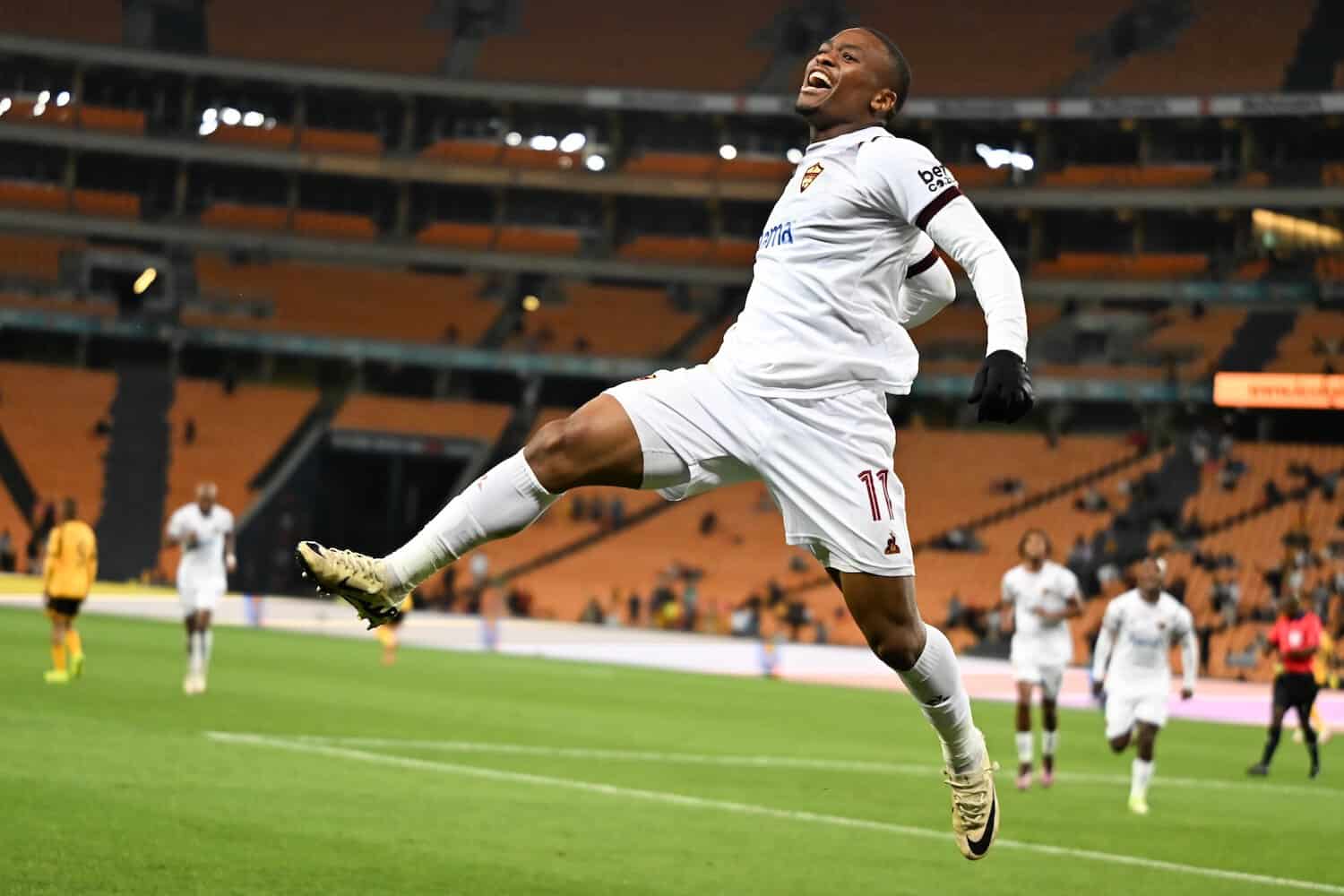 Stellies’ Hunt gives update on Chiefs bid for Phili